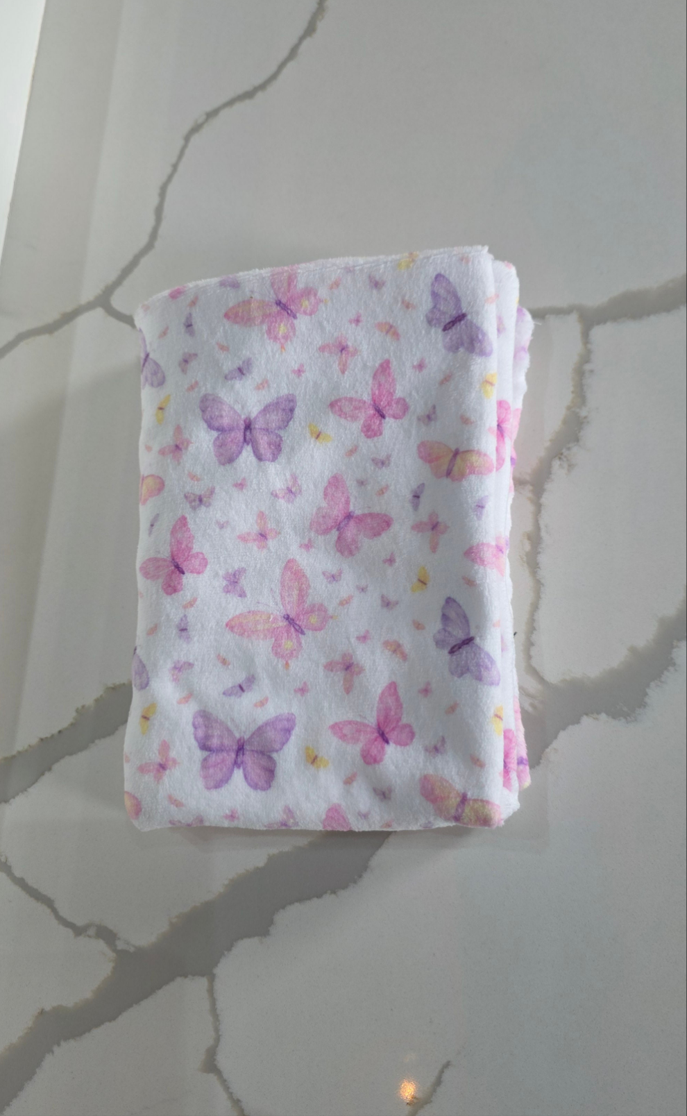 Butterfly love, fleece blanket